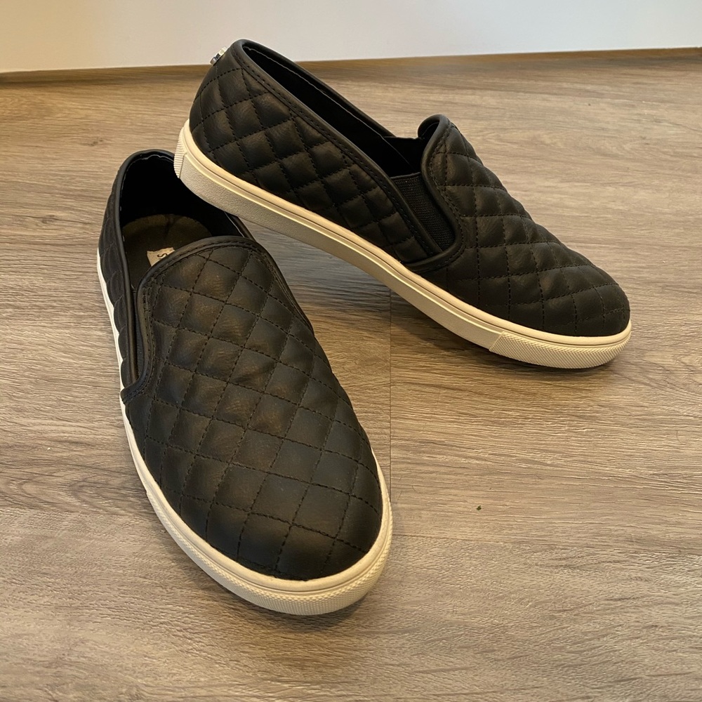 Steve Madden Slide on Sneakers - ecentrcq